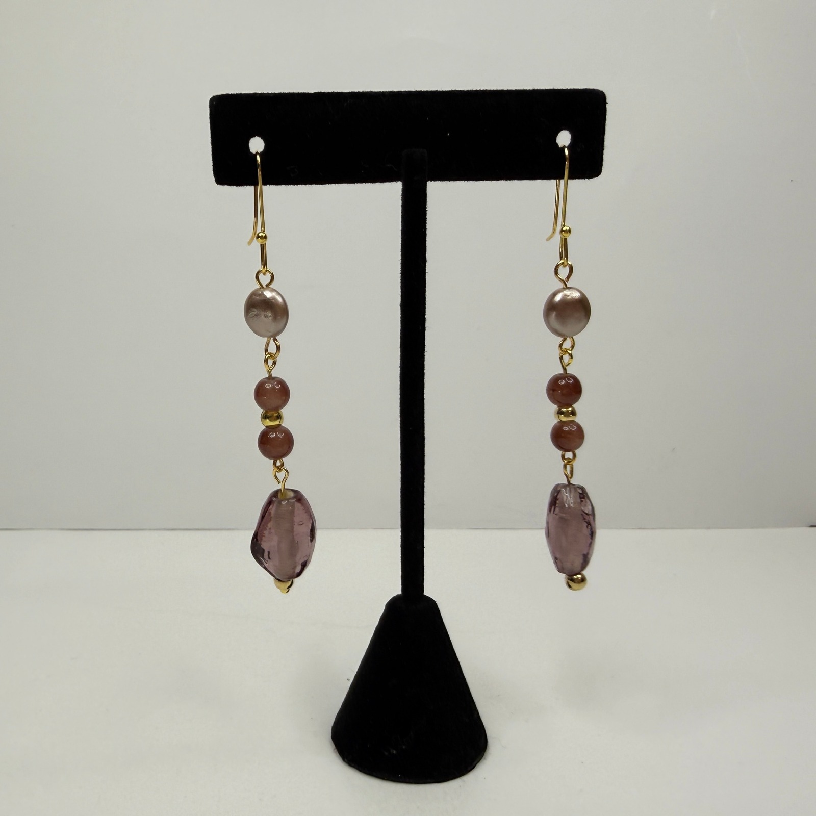 Purple Glass Beads Faux Pearl Dangle Drop Earrings Gold Tone Accents Jewelry 2.5